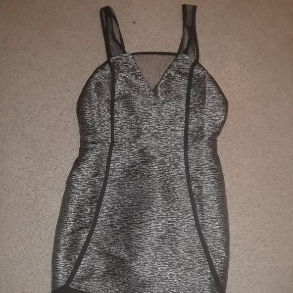 Tobi - Picture 1 of 5